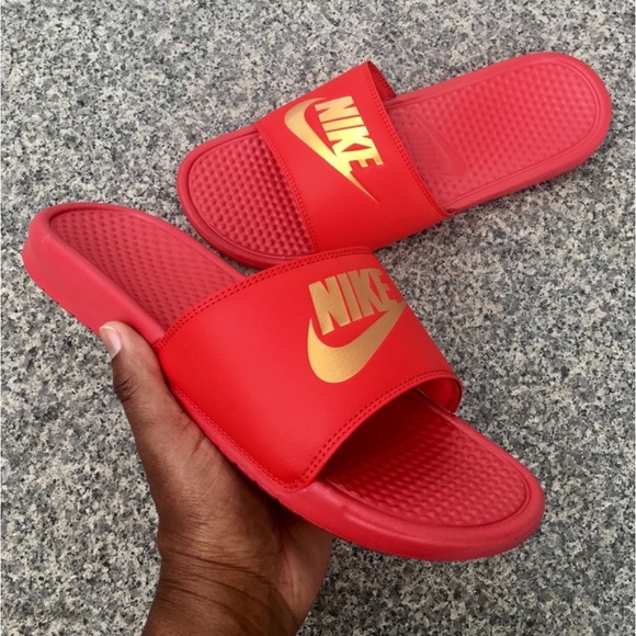 NIKE BENASSI SLIDES JUST DO IT
JDI REDS GOLDS main image 5